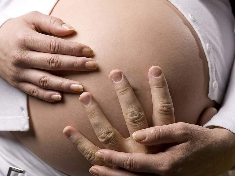 Сонник беременность шевеление ребенка в животе