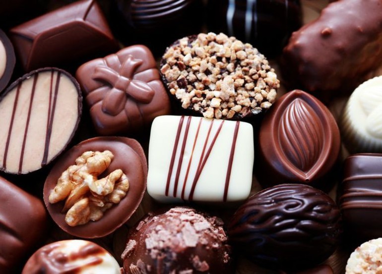 Видеть во сне шоколадные конфеты сонник