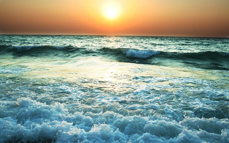 Море с волнами, сон