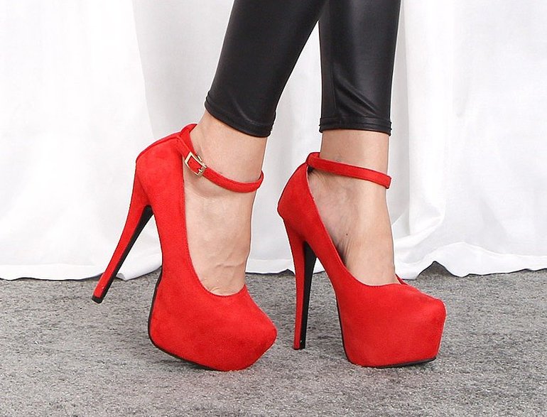 К чему снятся красные туфли на высоком каблуке thumbnail