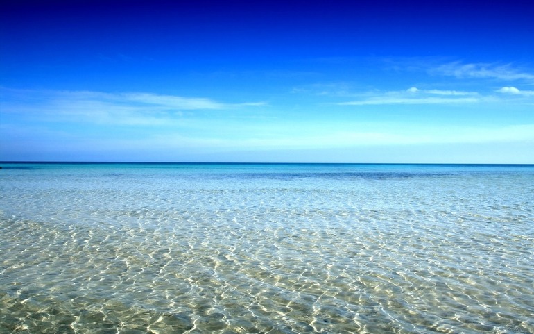 Сон море чистое голубое и пляж thumbnail
