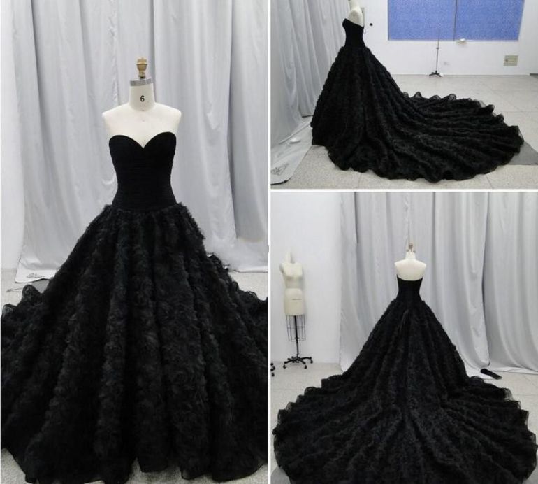 Чёрное платье  во сне