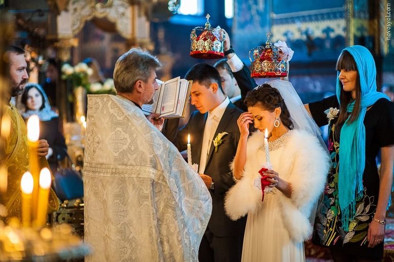 Действие во время свадьбы во сне