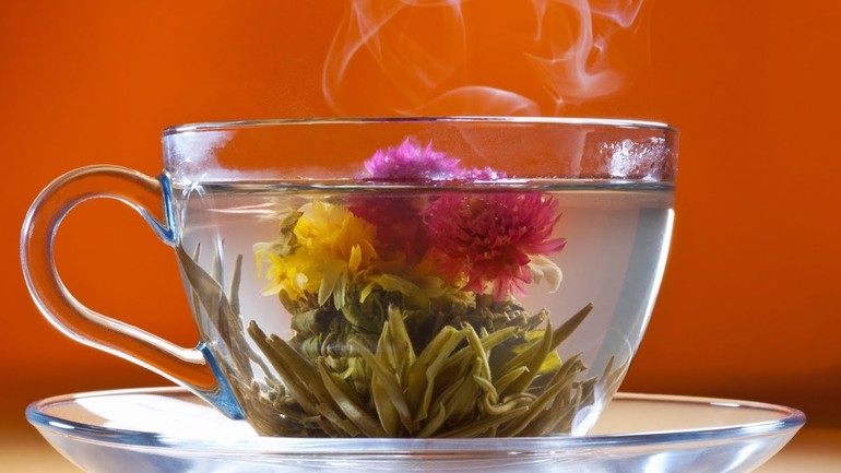 Сниться цветочный чай