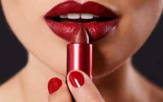 Что означает красить губы во сне