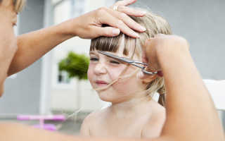 Что означает стричь ребенку волосы: толкование по соннику
